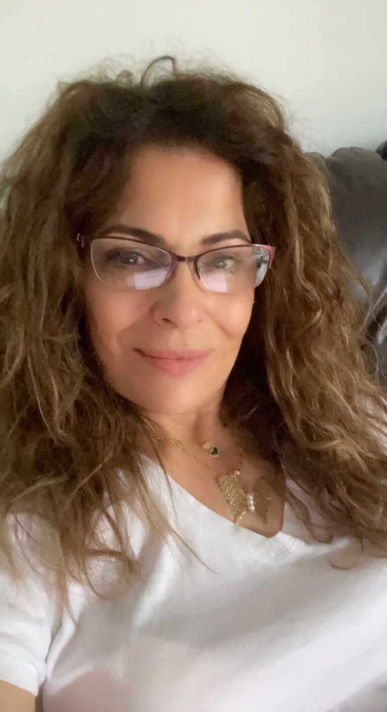 اخلاص فرنسيس