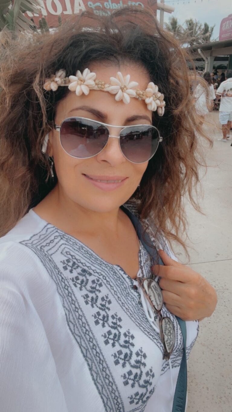اخلاص فرنسيس
