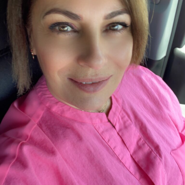 اخلاص فرنسيس