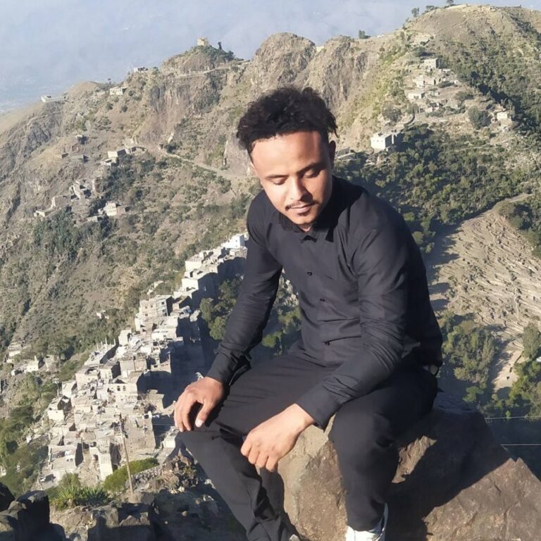 محمد عبدالإله