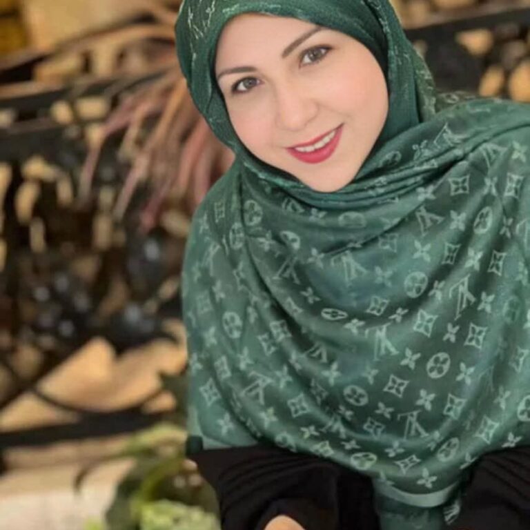 "أجنحة الصمت "| مجيدة محمدي