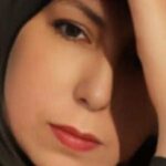 " بين نقطة و فاصلة "   | مجيدة محمدي 